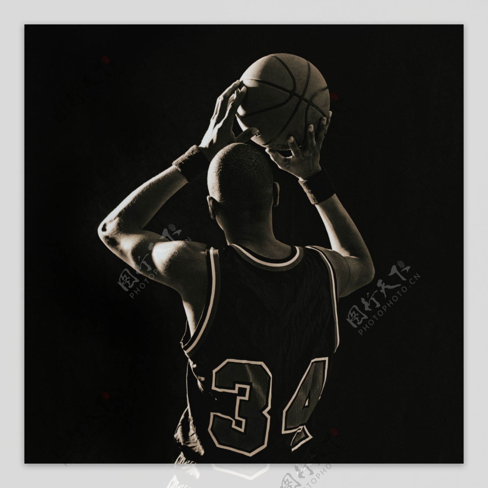 他既是勒沃 他既是勒沃